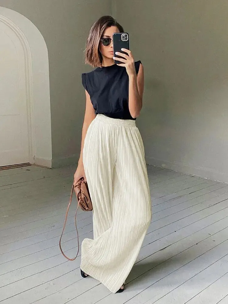 Beige Fashion Top & Pleated Long Palazzo Pants