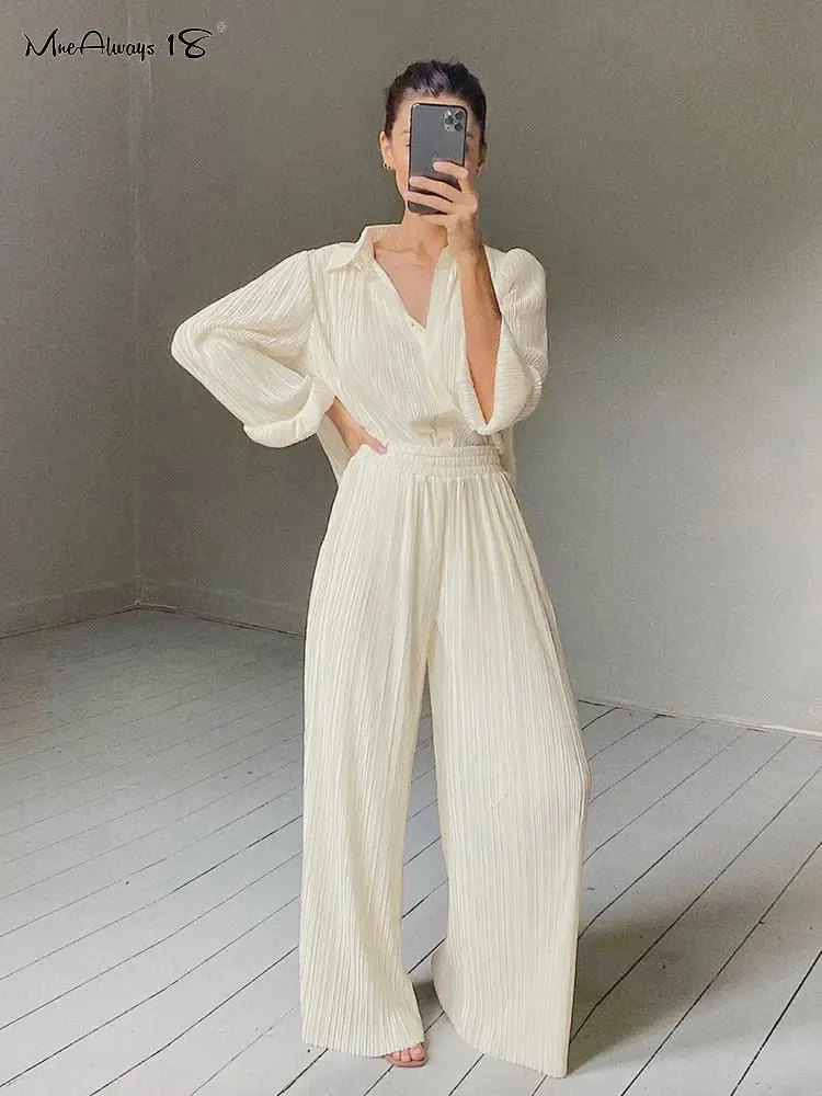 Beige Fashion Top & Pleated Long Palazzo Pants