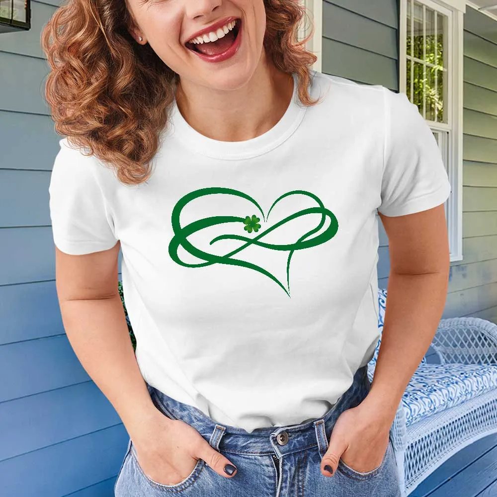 Heart graphic print tees for women's fashion