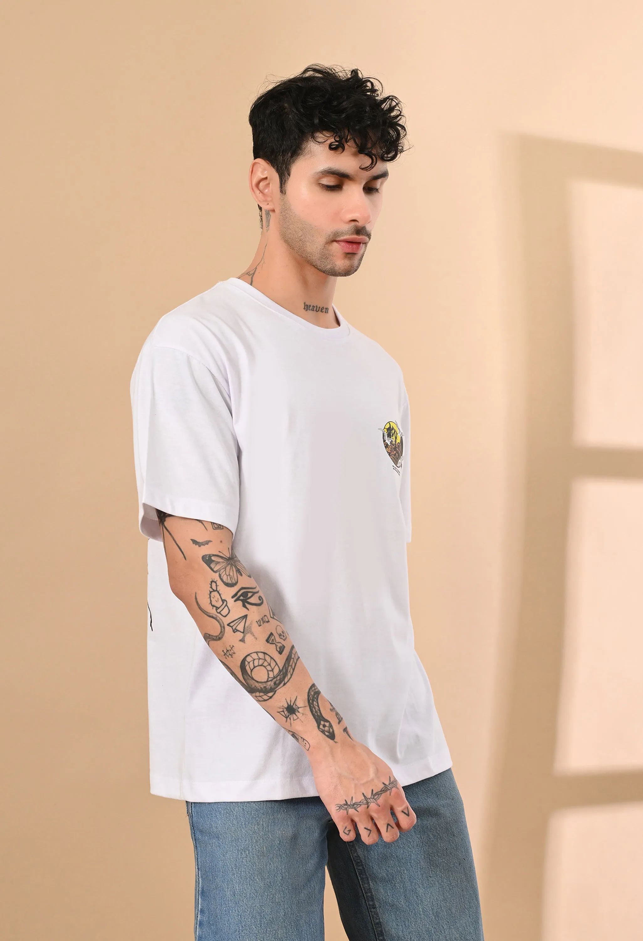 JAPANESE GOOSE PRINTED OVERSIZED T-SHIRT