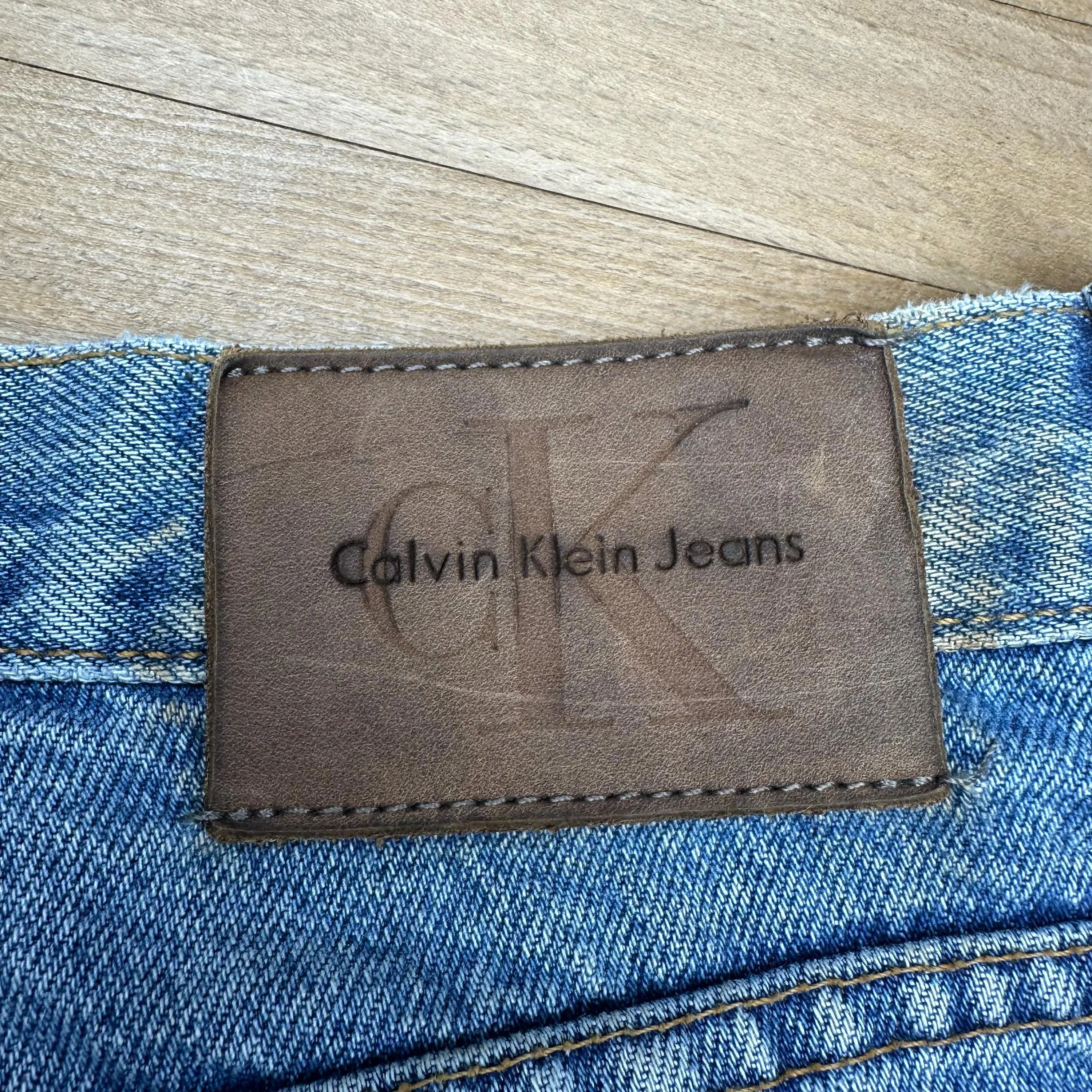 Large 90s Calvin Klein Stonewash Classic Fit Jeans 33.5"