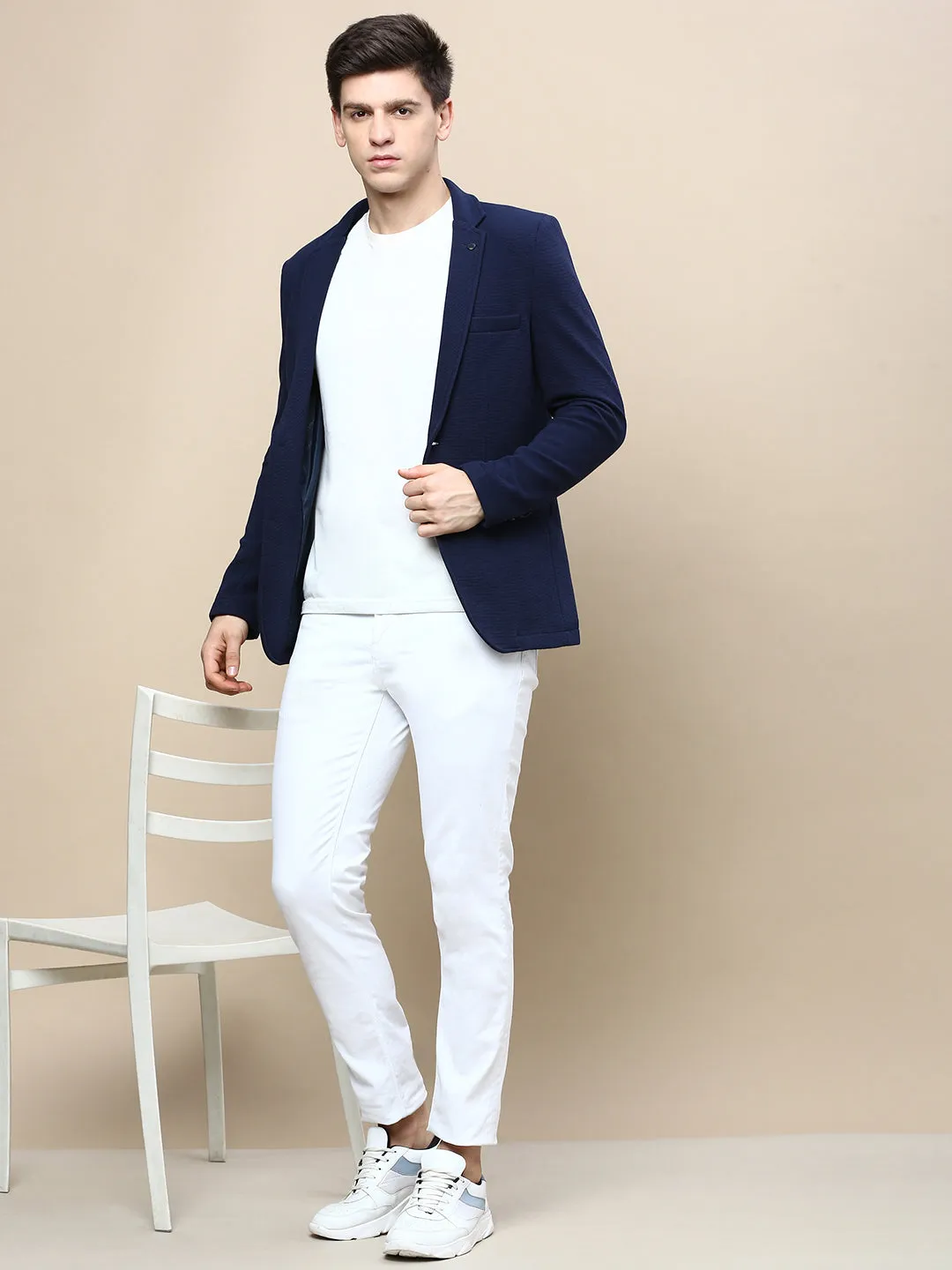 Men Navy Blue Notched Lapel Slim-Fit Single-Breasted Blazer