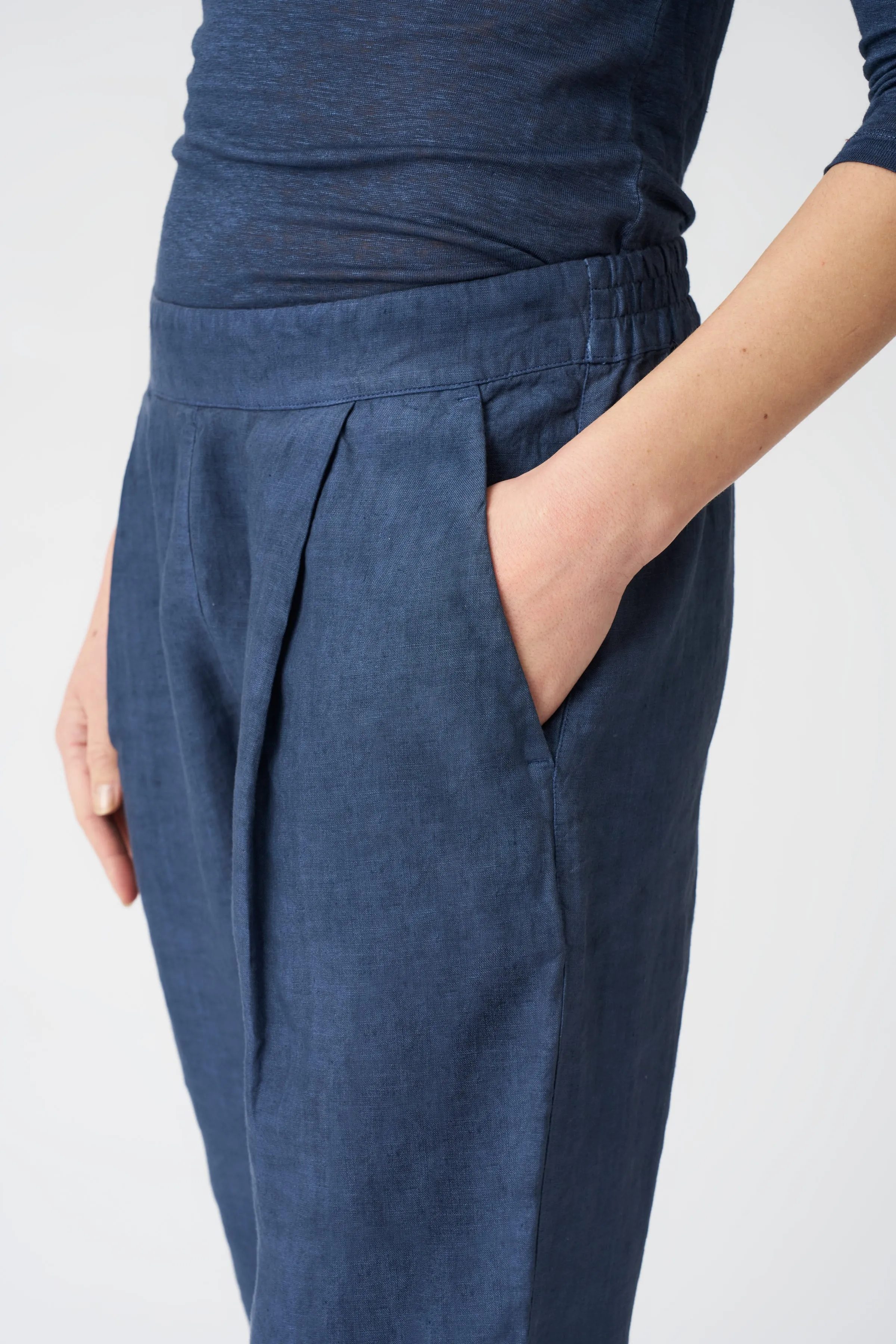 The Alessa Boyfriend Pant