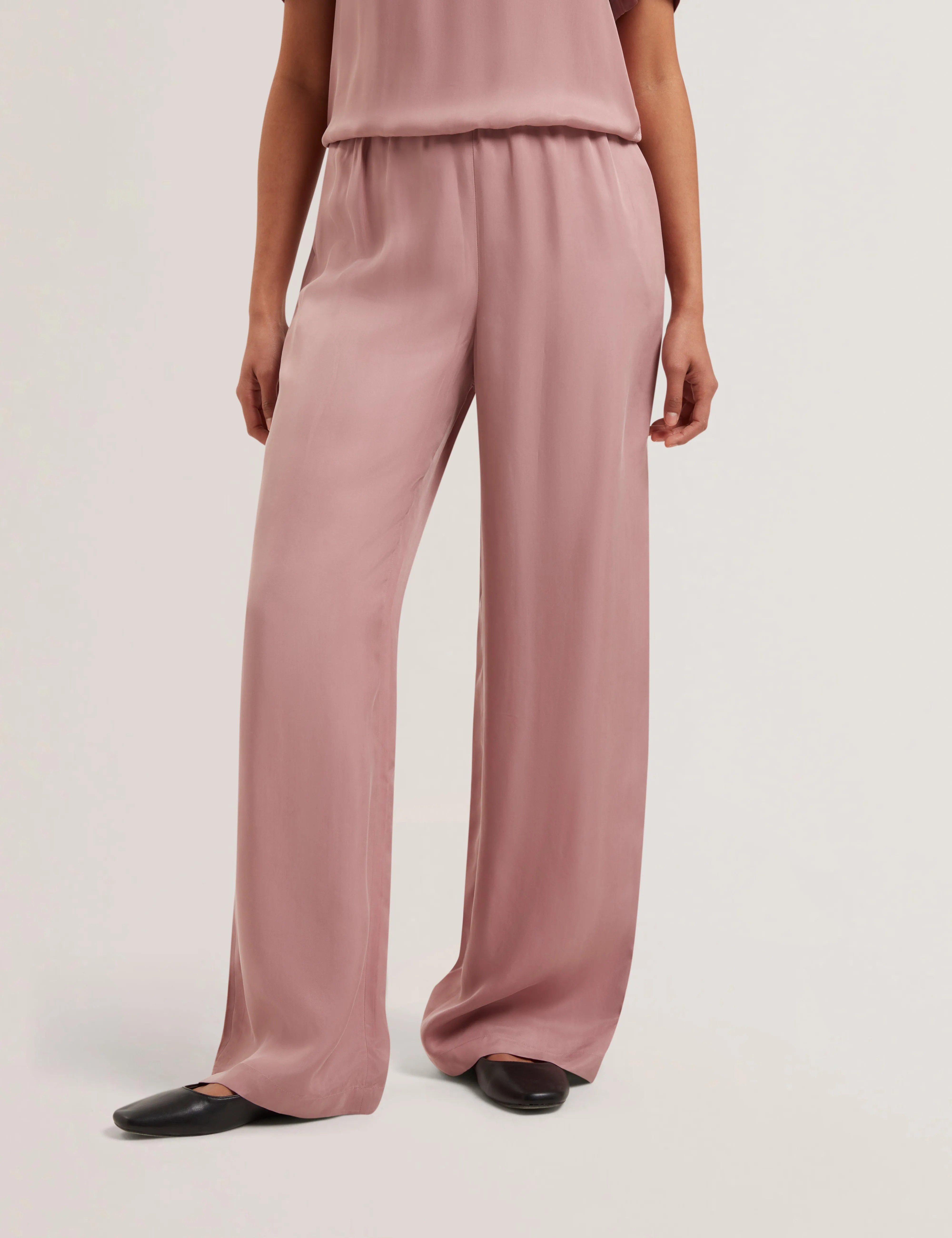 Vinca Cupro Wide Leg Trouser Dusky-Pink
